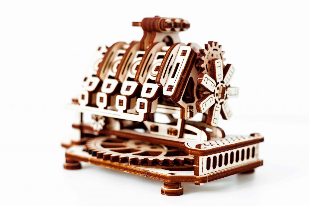V8 Engine Puzzle NEW Wooden Mechanical 3D Model by WoodenCity